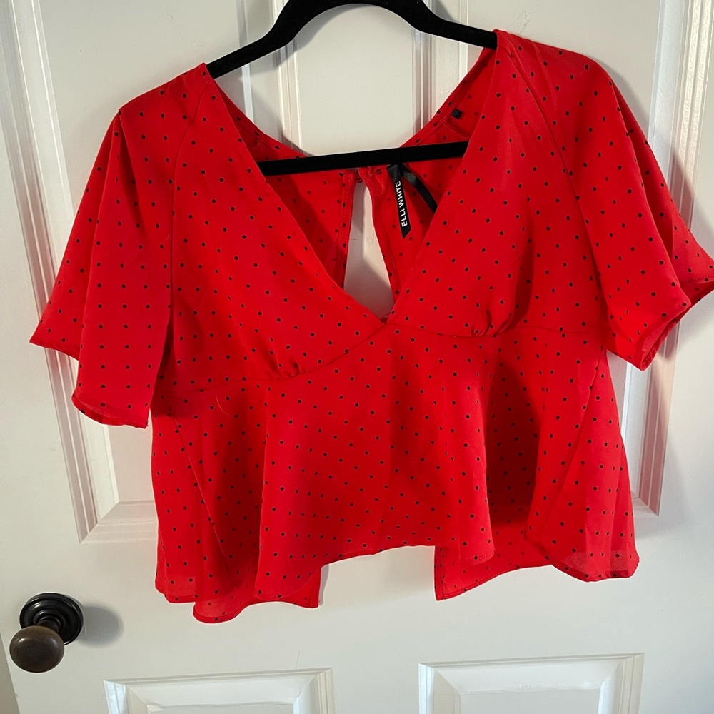 ELLI WHITE: red and black dotted shirt
